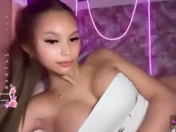 Chaturbate Live Sex Cam of softtemptation_kris