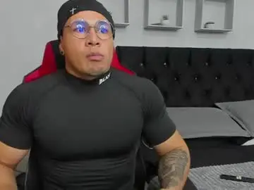 Chaturbate Live Sex of tyler_hank1
