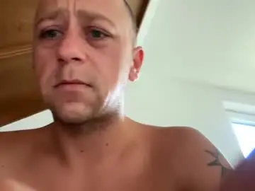Chaturbate Live Sex Cam of dave10052