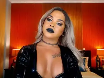 Chaturbate Free Live Porn of urmajestytyra