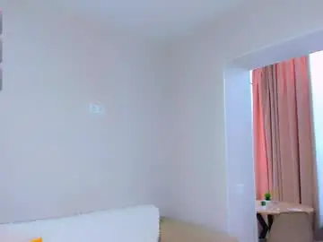 Chaturbate Live Sex Cam of feral__berry__