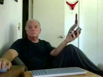 Chaturbate Live Sex Cam of mackdocc001