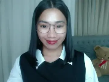 Chaturbate Adult Video Chat of lovelymae18