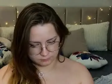 Chaturbate Live Sex Cam of briarwynn