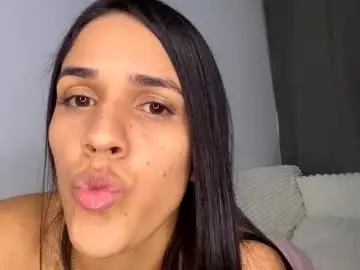 Chaturbate Nude Webcam of isa_steele