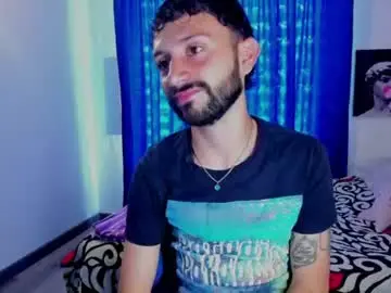 Chaturbate Live Sex of santi_mateo