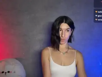 Chaturbate Sex Chat of smaillev