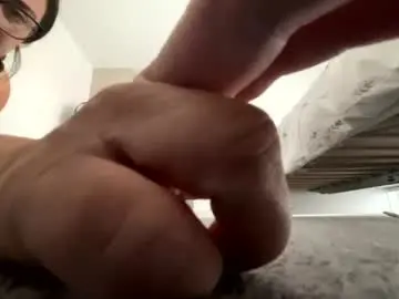 Chaturbate Live Sex Cam of lilymayflower