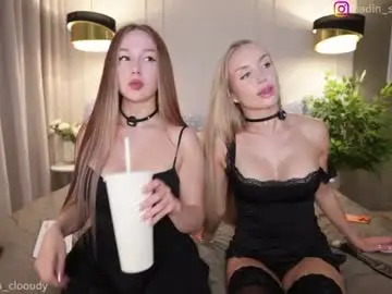 Chaturbate Watch Live Sex Cams of mia_cloudy