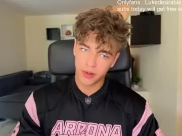 Chaturbate Sex Cam of lukedesirable