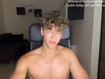 Chaturbate Best live sex cam show of lukedesirable