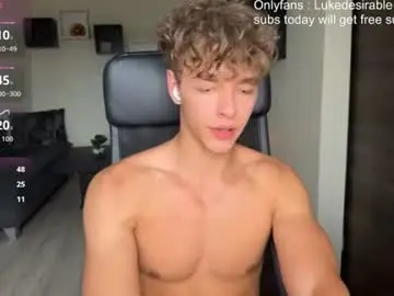 Chaturbate Free Live Porn of lukedesirable