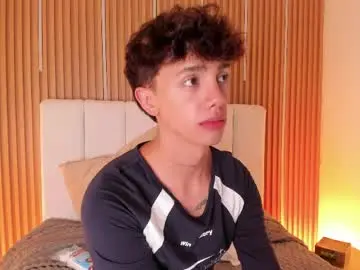 Chaturbate Live Sex Cam of timothy_ross