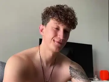 Chaturbate Free Live Porn of lyon_power_