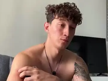 Chaturbate Watch Live Sex Cams of lyon_power_