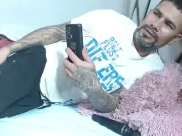 Chaturbate Free Porn Cam of kendraandtommy