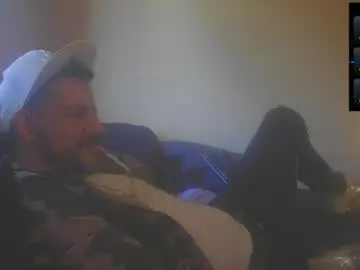 Chaturbate Watch Live Sex Cams of bigcawwwk