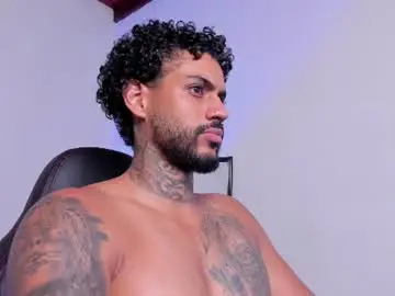 Chaturbate Adult Video Chat of luigi1_