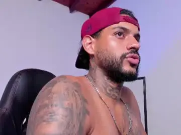 Chaturbate Watch Live Sex Cams of luigi1_