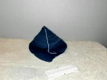 Chaturbate Best live sex cam show of robert10211