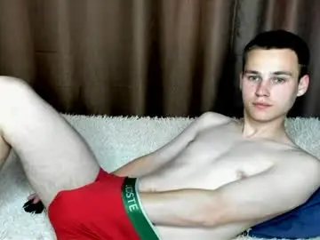 Chaturbate Sex Cam of robert10211