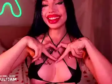 Chaturbate Live Sex Cam of juli_jam