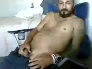 Chaturbate Sex Chat of larrabee13