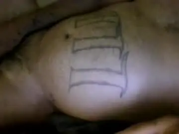 Chaturbate Nude Webcam of larrabee13