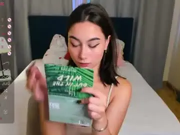 Chaturbate Adult Video Chat of andreajohnsons