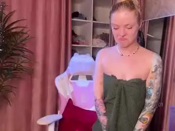 Chaturbate Adult Video Chat of lili_01