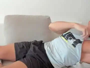 Chaturbate Watch Live Sex Cams of roberto4ever