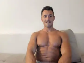 Chaturbate Live Sex Cam of roberto4ever