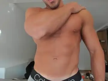 Chaturbate Adult Webcam of roberto4ever