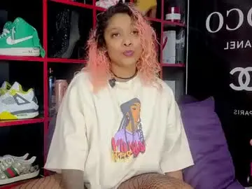 Chaturbate Free Porn Cam of indianbeauty27_
