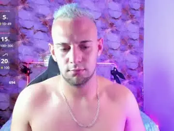 Chaturbate Sex Cam of damon_baker0