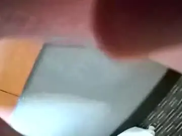 Chaturbate Nude Webcam of weluvwoman84