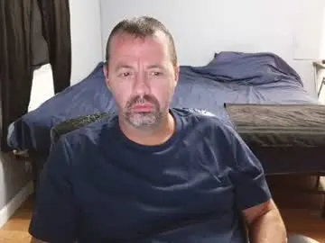 Chaturbate Live Sex Cam of airbornelunsford39