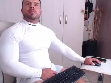 Chaturbate Adult Video Chat of derek_group