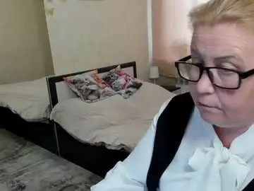 Chaturbate Live Sex Cam of fraumartha