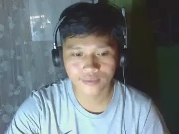 Chaturbate Sex Cam of exotichugecock