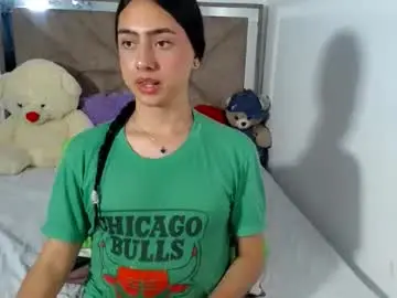 Chaturbate Nude Webcam of alexis_brown11