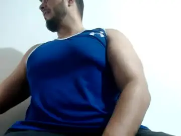 Chaturbate Live Sex Cam of beefypecs_10