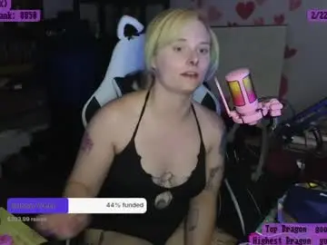 Chaturbate Free Live Porn of el_dragon69