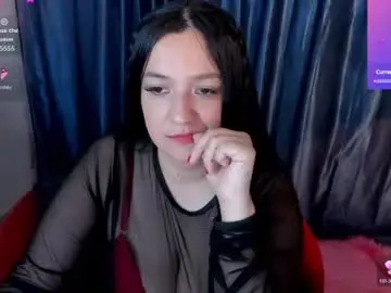 Chaturbate Watch Live Sex Cams of andreacohenz