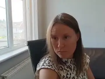 Chaturbate Free Porn Cam of eatmypie69