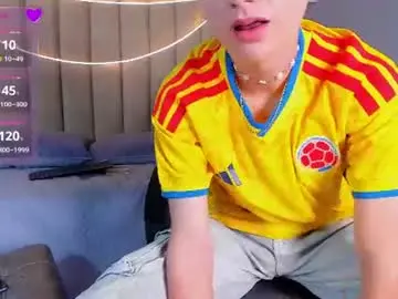 Chaturbate Nude Webcam of ian_diamond