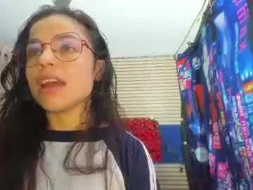 Chaturbate Free Porn Cam of rosse_25