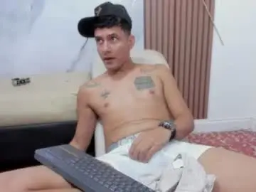 Chaturbate Sex Cam of mckinley_os