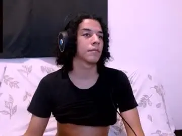 Chaturbate Watch Live Sex Cams of isidroglasc