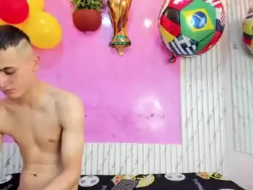 Chaturbate Best Webcam of noah_d_zoe